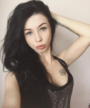 Я красивая блондинка с фигурой модели и ненасытным аппетитом к удовольствию. Живу в Москве, расположенной в самом сердце России 🌆
💋 Мои услуги настолько разнообразны, что я могу удовлетворить даже самые скрытые желания. Я опытна и открыта для новых экспериментов. Никаких запретов или ограничений. Наслаждайся каждой секундой, которую проводишь со мной.
📷 Мои фото — это моя настоящая красота, которая живет в Москве. Посмотри их, чтобы увидеть, насколько я сексуальна и притягательна. Ты точно не останешься равнодушным.
💬 У меня есть множество положительных отзывов от моих клиентов, которые говорят обо мне как о незабываемом опыте, полном страсти и удовольствия. Убедись в этом сам, воспользовавшись моими услугами.
🔥 Открой для себя новые грани удовольствия вместе со мной. Позвони мне прямо сейчас и ты убедишься, что я идеальный выбор для тех, кто хочет наслаждаться жизнью и найти настоящее счастье. Жду тебя, дорогой мой! 💋🌹💫 2821, 26 лет